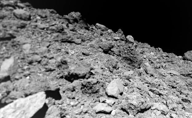 Nuevas imágenes del asteroide Ryugu ofrecen pistas sobre la formación de los planetas