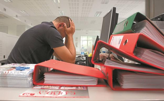 Sólo una de cada diez denuncias por acoso en el trabajo en Euskadi acaba en sanción