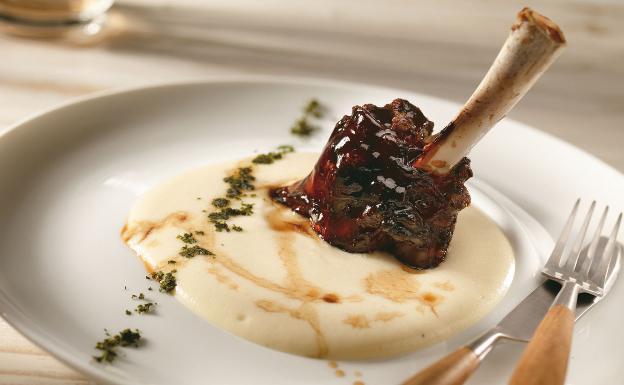 Receta de jarrete de cordero de Martín Berasategui