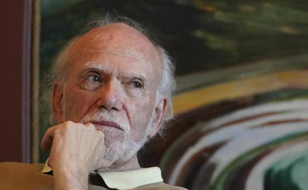 Barry Barish: «Fue muy emocionante poder convencer a otros científicos de nuestro hallazgo»