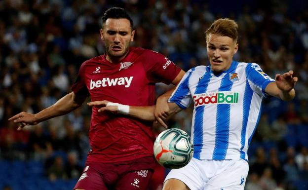 Xabi Prieto entregará el MVP de septiembre a Odegaard