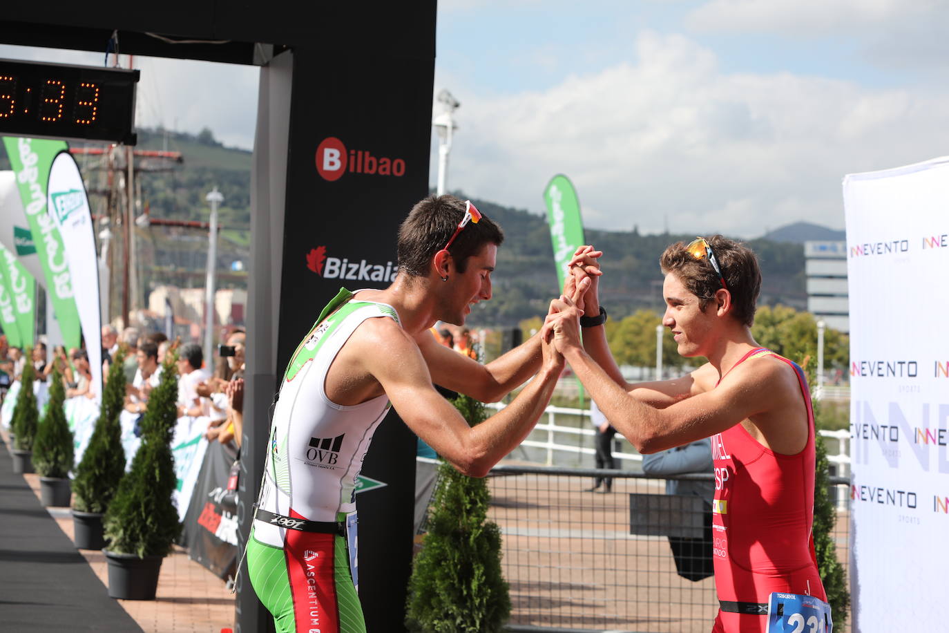 Las mejores imágenes del Bilbao Triatlón 2019