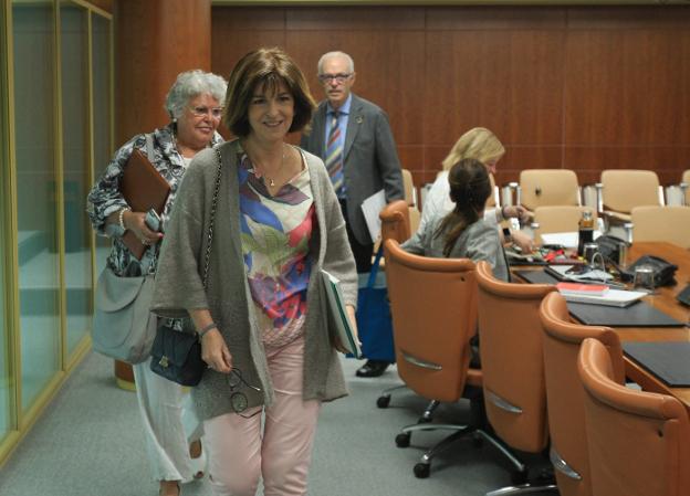 La reforma de las OPE de Osakidetza para asegurar su limpieza no acalla la polémica