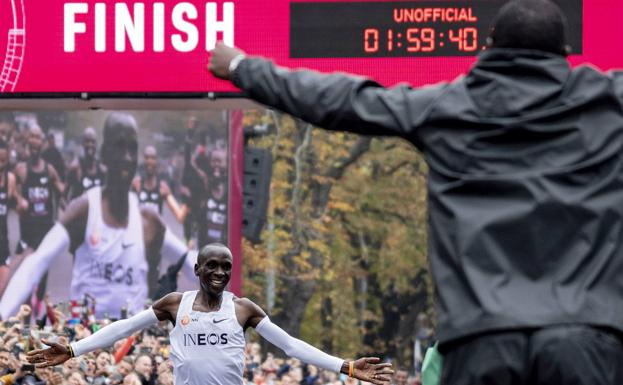 Kipchoge cruza la última frontera