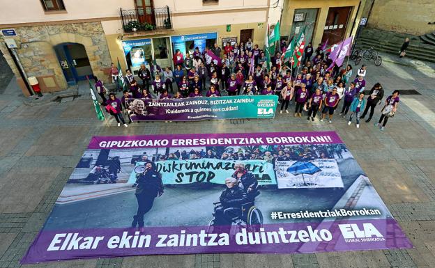 ELA acusa a la Diputación de «tomarles por tontos» en el conflicto de residencias