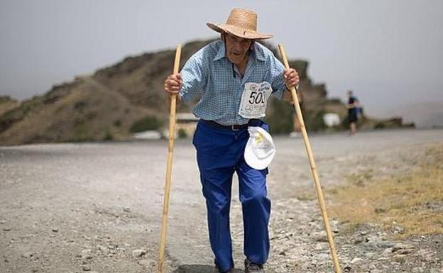 Fallece 'Súper Paco', el hombre de campo de 80 años que participaba en maratones de 100 kilómetros