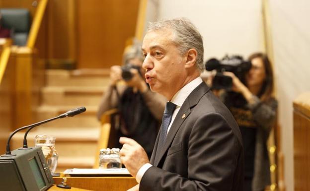 Urkullu llama a «ensanchar la vía vasca» para renovar el Estatuto en su 40 aniversario