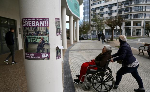 La huelga en las residencias se mantiene pese a un acuerdo parcial con las empresas