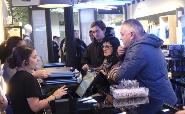 «La venta de camisetas ha superado nuestras expectativas»