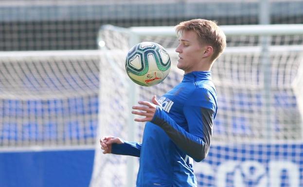 Real Sociedad: Odegaard entrena con el grupo y apunta al Bernabéu