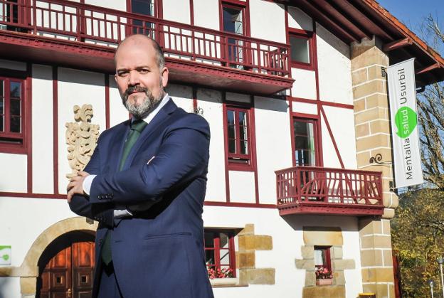 Josema Requena, gerente de Mentalia Usurbil: «En el centro de mi gestión está el reto de cuidar al cuidador»