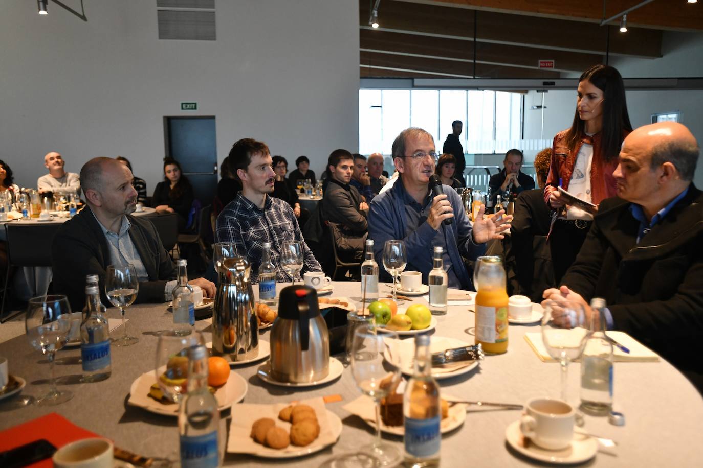 Hizkuntza politiken inguruan «adostasun soziala sendotzeko jauzia» egingo du Kontseiluak