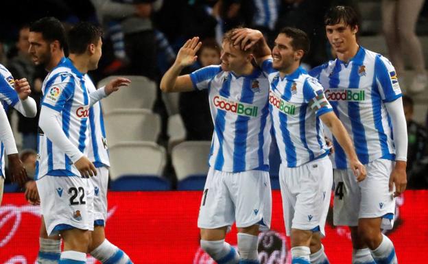 Real Sociedad 4 - 1 Eibar: Odegaard pinta el derbi de txuri-urdin