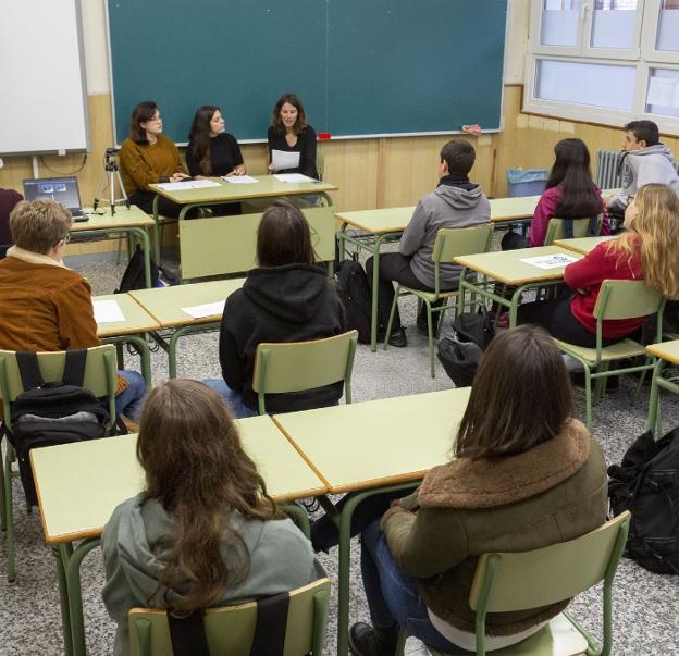 «Las claves para emprender son tener ilusión y ganas, ser constante y moverse mucho»