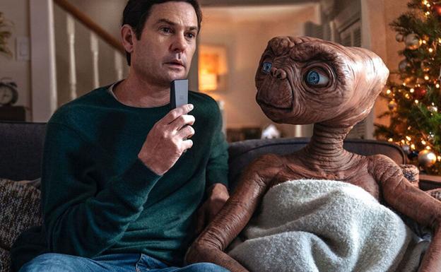 ET y Elliot se reencuentran 37 años después