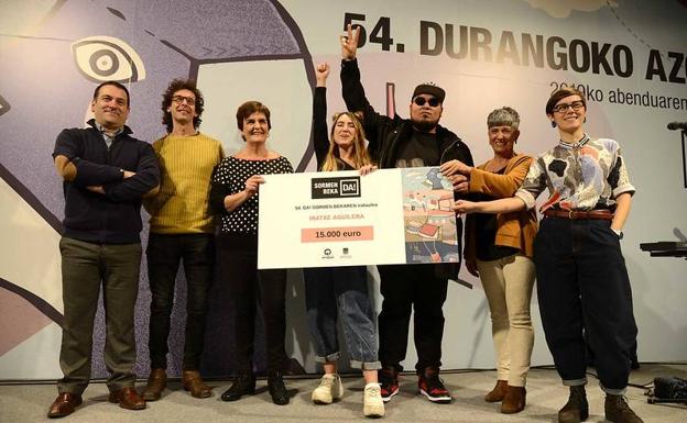 Iratxe Aguilera musikari urbanoarentzat Durangoko 54. Azokako Sormen Beka