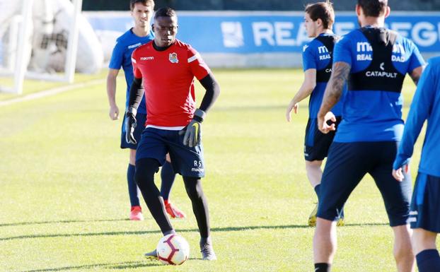 La Real Sociedad no ejecutará la opción de compra sobre Moisés Ramírez