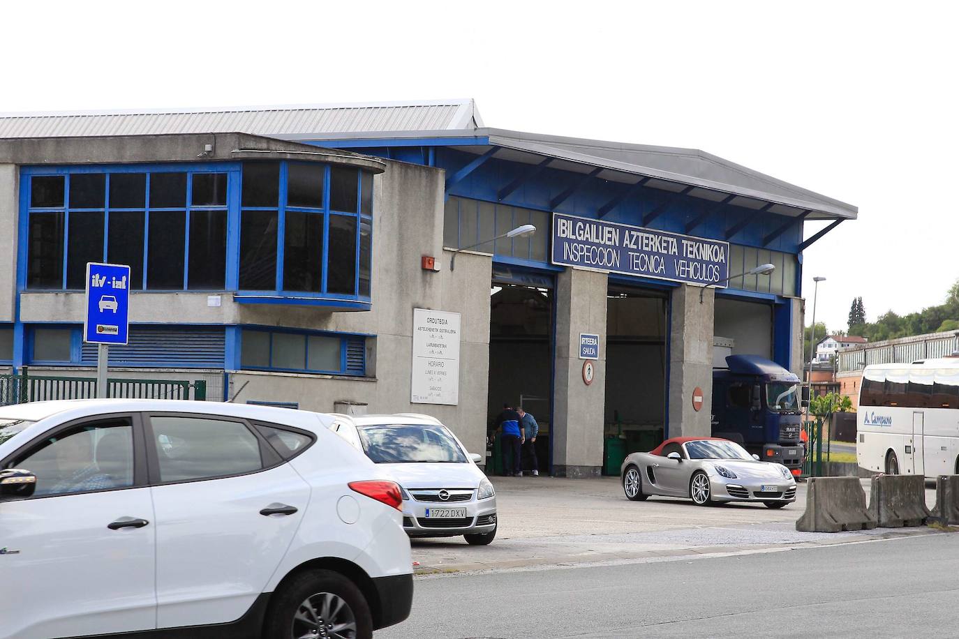 De la OPE de Osakidetza a la estación del Topo