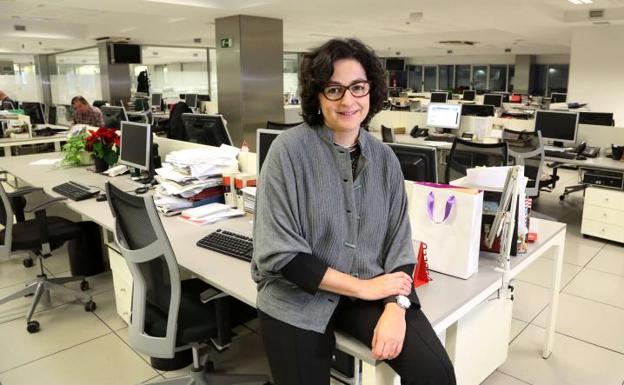 Sánchez mantiene su núcleo de confianza en un Gobierno con ocho independientes