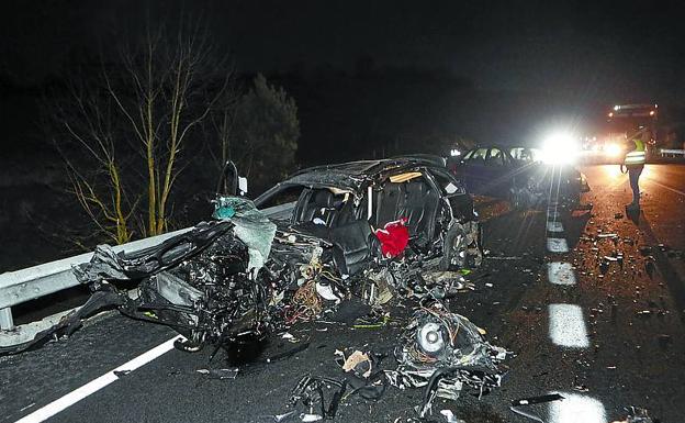 Un donostiarra fallece en un choque frontal en la N-121-A en Olagüe