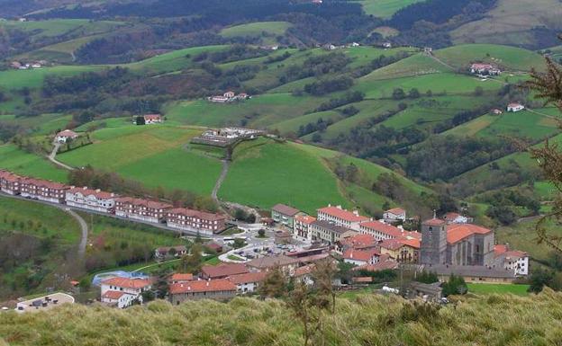 La Diputación de Gipuzkoa es propietaria de un centenar de caseríos, casas de camineros y pisos