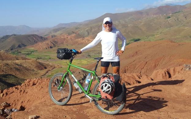 Bici-viajes con Mikel Bringas por los Pirineos, los Alpes, el Atlas y el Himalaya