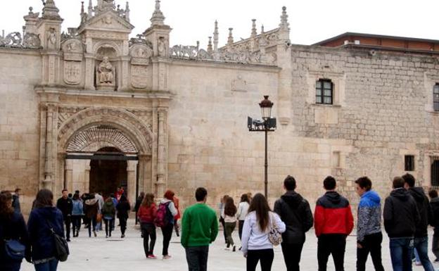 El Supremo condena a un profesor de la Universidad de Burgos a pagar a un alumno por copiar su trabajo