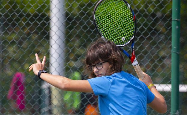 Ane Mintegi avanza a tercera ronda en el Open de Australia