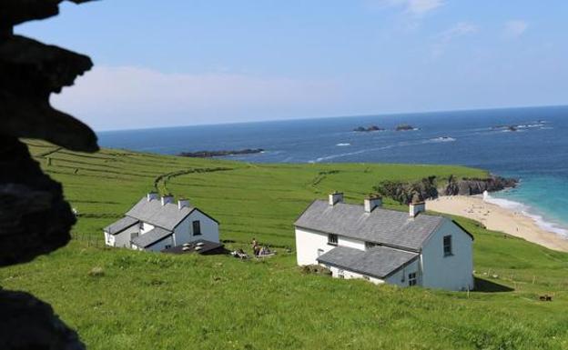 La isla irlandesa que ofrece el «trabajo soñado» de abril a octubre