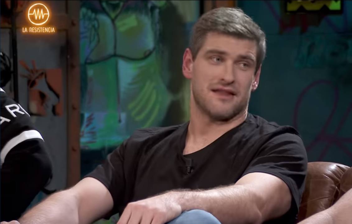 Julen Aguinagalde pone a prueba a David Broncano en 'La Resistencia': «¿Yo que soy?»