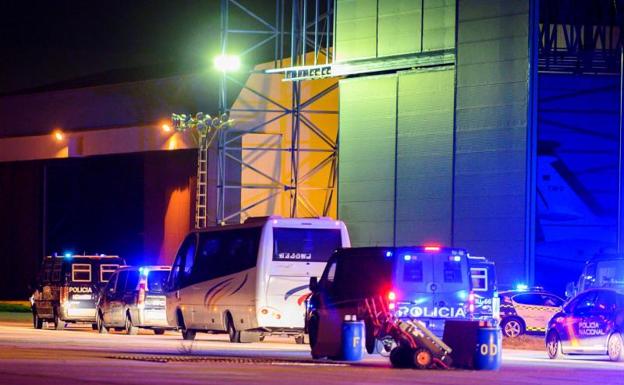 Un vecino de Barakaldo, entre los 19 españoles repatriados de Wuhan por el coronavirus