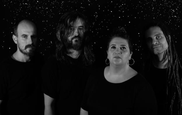 Bueltan da Zea Mays korazatua