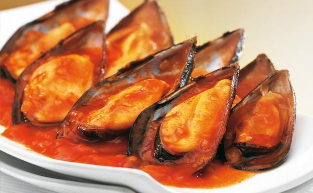 Mejillones con tomate de Martín Berasategui