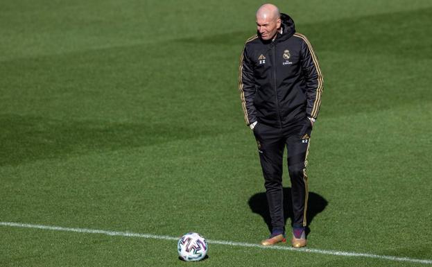 Zidane: «La Real no nos va a regalar nada. Tenemos que estar muy enchufados»