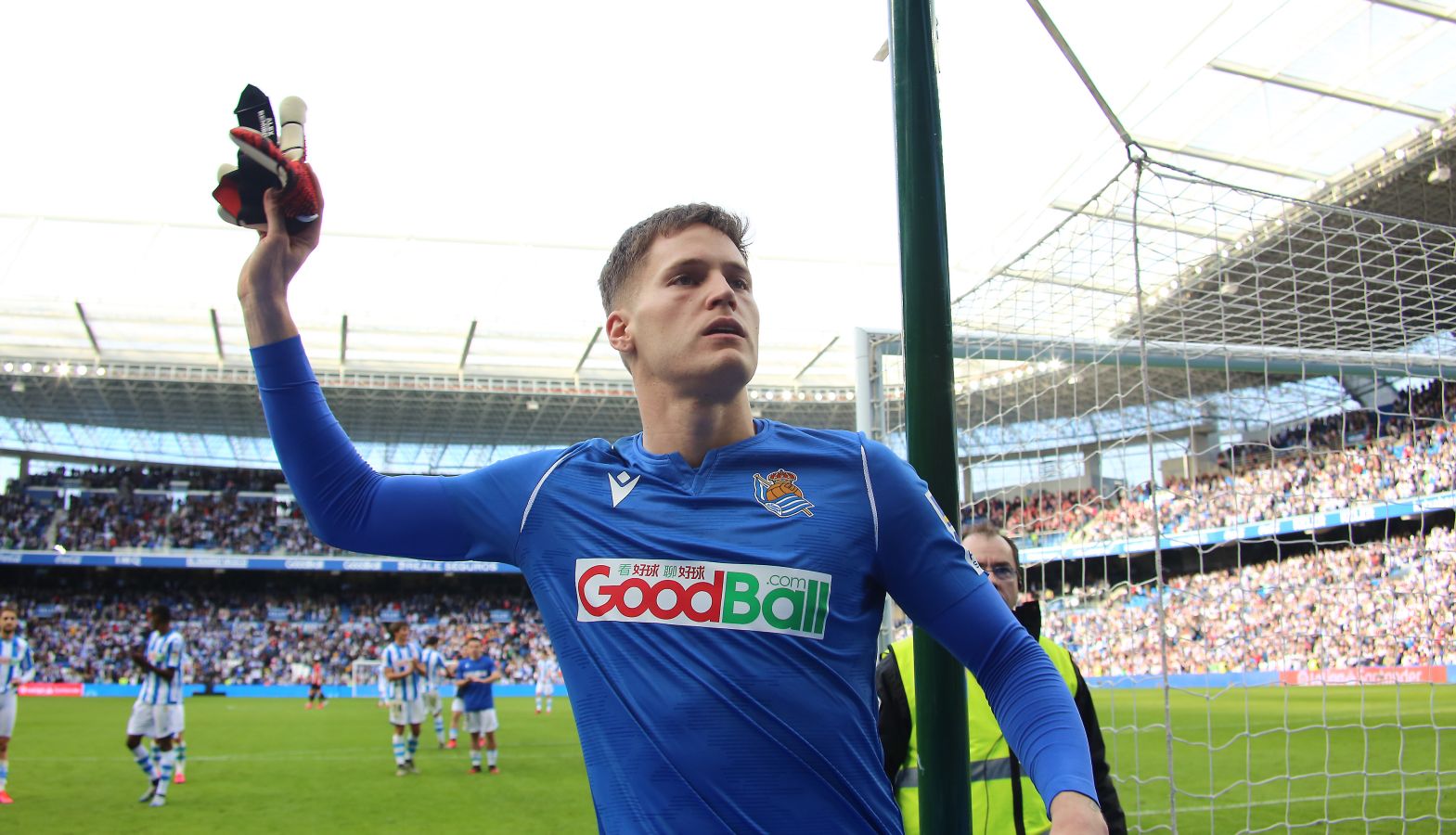 Remiro: «No he tenido mucho trabajo, he estado tranquilo y me he sentido bien»