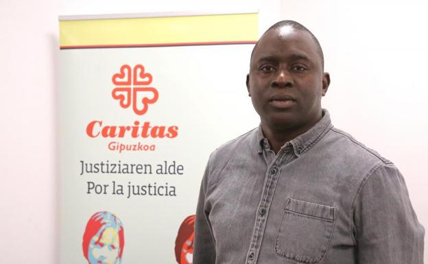 Abdoulaye Gueyek: «Los extranjeros viven en una situación de inseguridad judicial en el territorio»