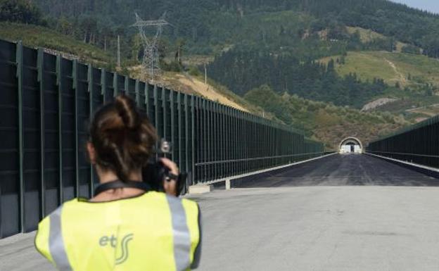 Impulso definitivo al TAV en Gipuzkoa para que la obra finalice en 2023