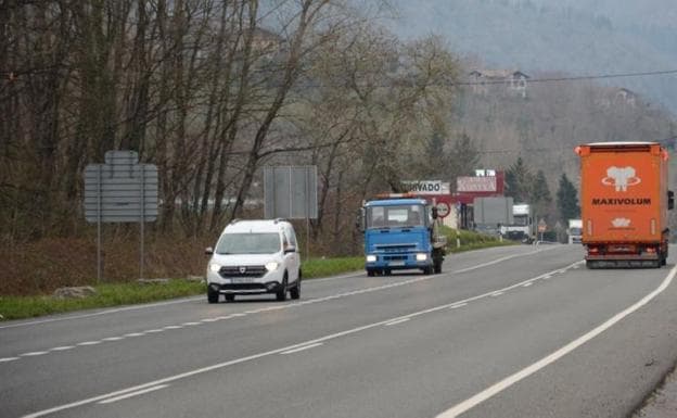 Los transportistas navarros abogan por una autovía con salida directa a Francia desde Bera