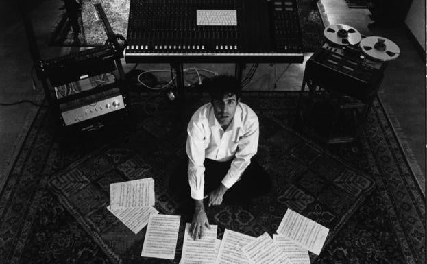 Osado y oscuro compendio musical