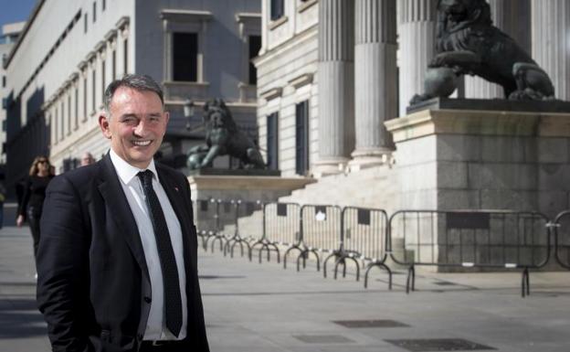 Enrique Santiago: «Con la entrada de Unidas Podemos al Gobierno concluye la Transición»