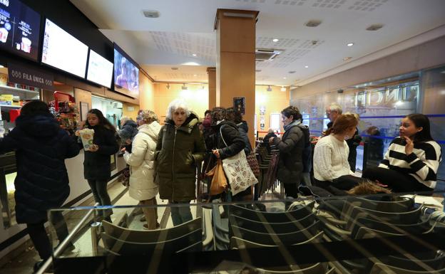 Las mujeres, pilares del consumo cultural