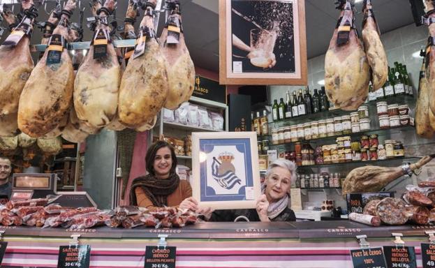 Donostia, a punto de cruz en el mercado de la Bretxa