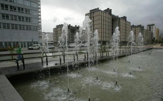 Vitoria retirará el nombre del Rey emérito a una avenida en Salburua