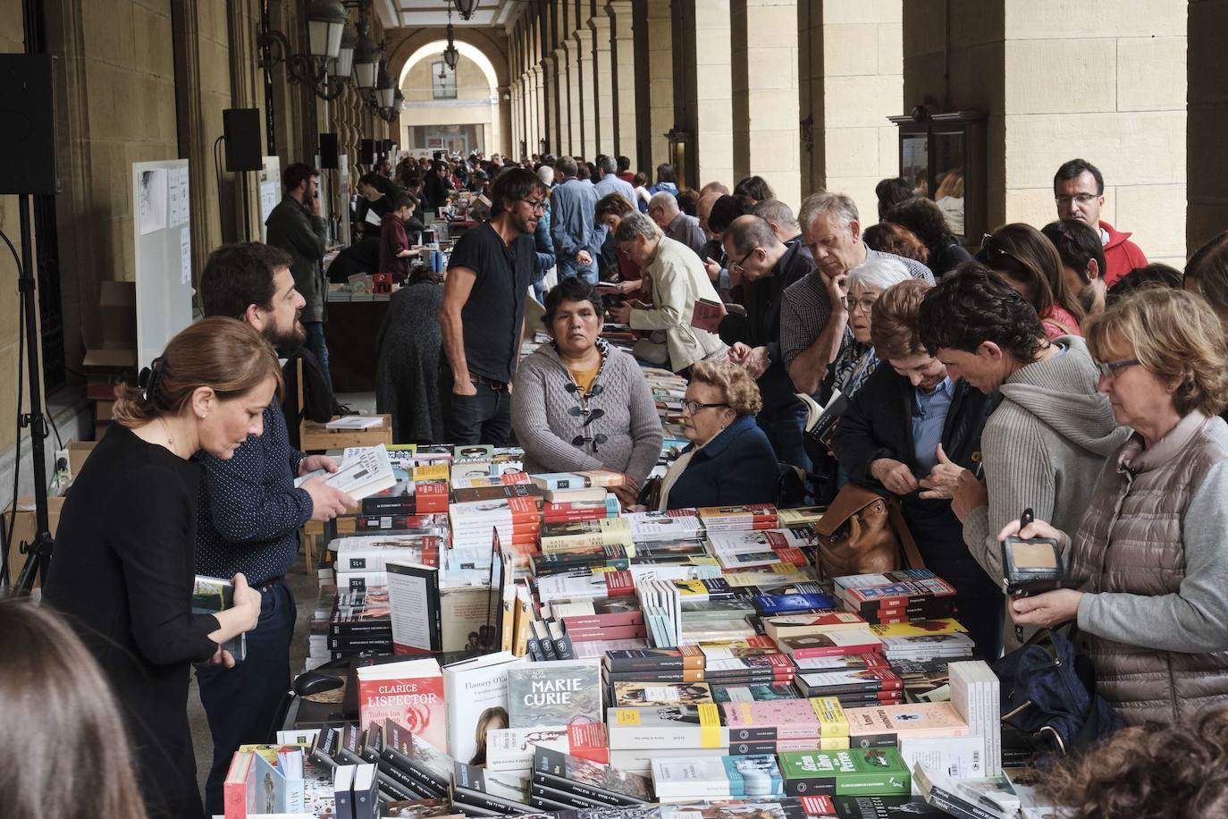 Euskal Editoreen Elkarteak «atzerapen eta galera handiak» aurreikusten ditu