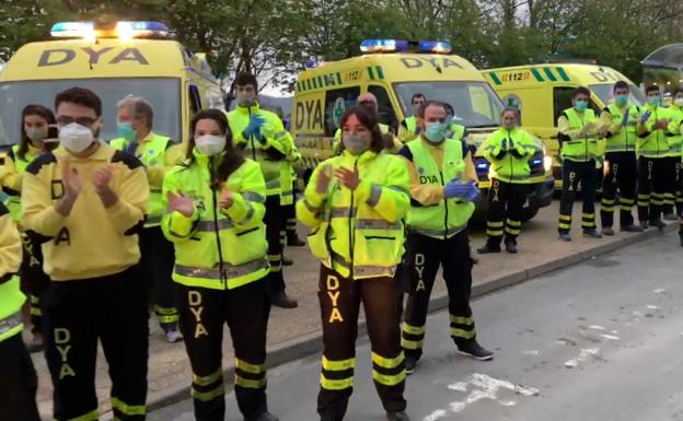 La DYA homenajea a los sanitarios del Hospital Donostia que luchan contra el coronavirus
