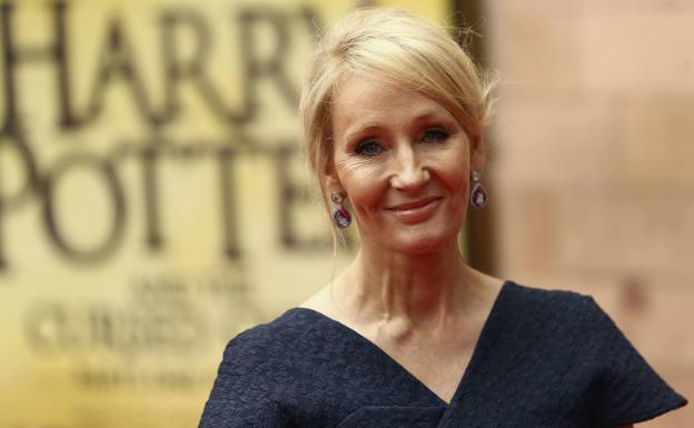 JK Rowling anuncia que ha superado los síntomas del coronavirus