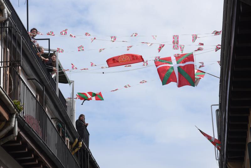 Aberri Eguna desde los balcones