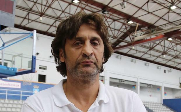 Marcelo Nicola: «Me siento frustrado, en el Delteco Gipuzkoa Basket lo teníamos casi todo de cara»