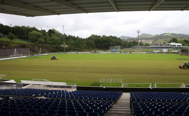 La Real Sociedad acata el criterio del Gobierno y sus jugadores no acudirán mañana a Zubieta