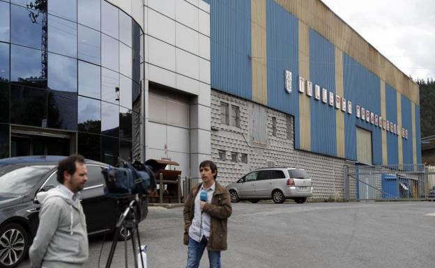 Fallece un trabajador en Arrigorriaga en el primer accidente laboral en Euskadi durante el estado de alarma